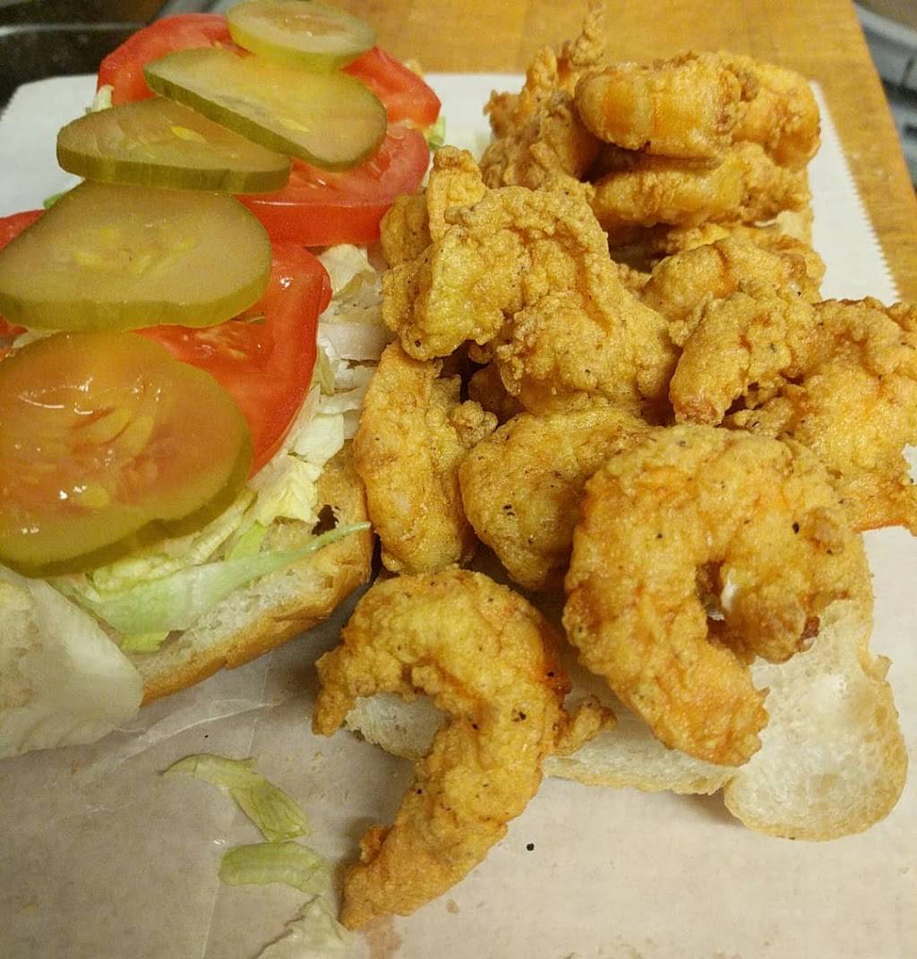 Lakeview Burgers and Seafood | restaurant | 872 Harrison Ave, New Orleans, LA 70124, USA | 5042891032 OR +1 504-289-1032
