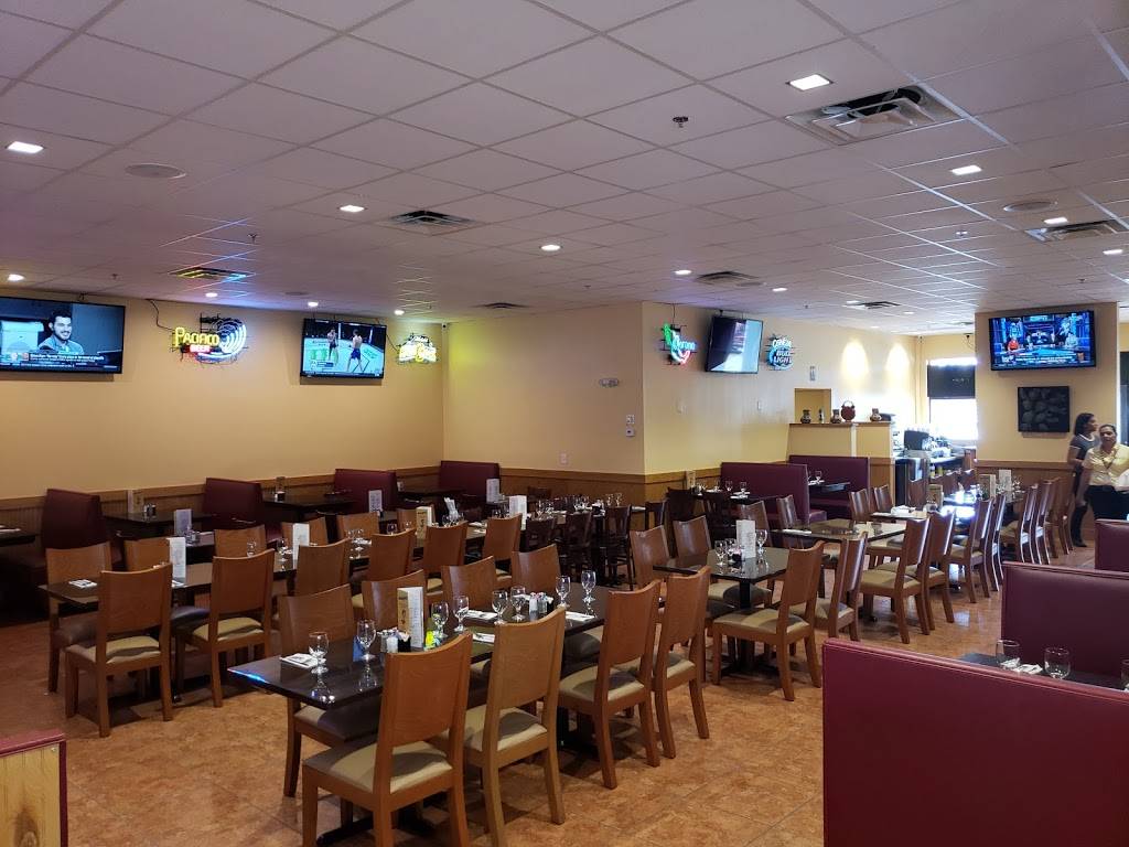 Amigos | restaurant | 1700 S Congress Ave, Palm Springs, FL 33461, USA | 5619648894 OR +1 561-964-8894