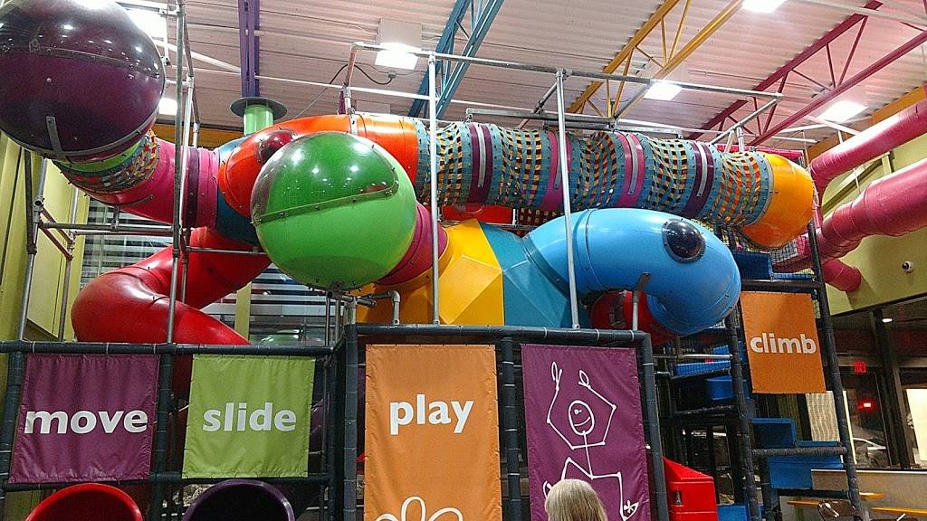 McDonalds | cafe | 993 Stillwater Ave, Old Town, ME 04468, USA | 2078277593 OR +1 207-827-7593