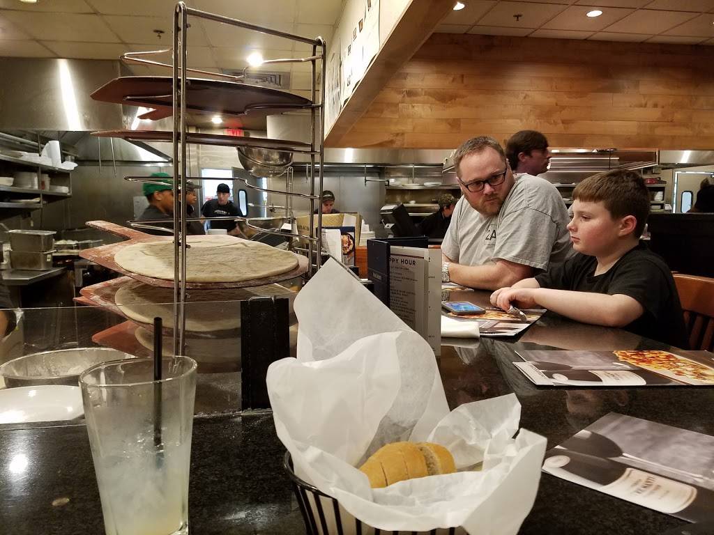 Carrabbas Italian Grill | restaurant | 2832 Washington Rd, Augusta, GA 30909, USA | 7067330123 OR +1 706-733-0123