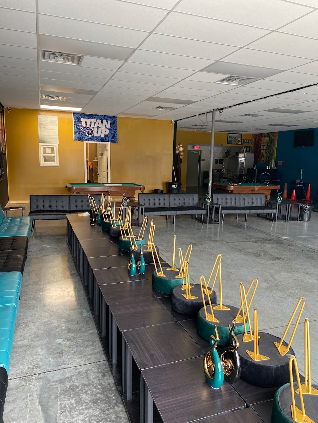 Mingles Hookah bar cafe | restaurant | 8200 Florence Rd, Smyrna, TN 37167, USA | 6154814236 OR +1 615-481-4236