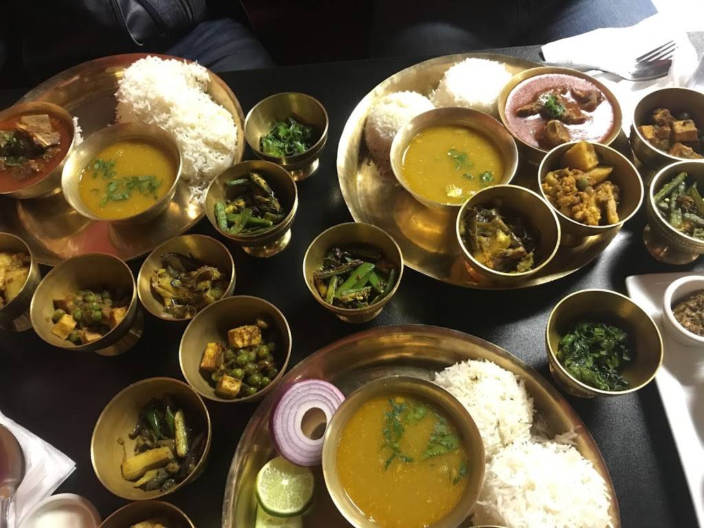 Rajdhani Groceries and Cafe | restaurant | 5604 Nolensville Pike, Nashville, TN 37211, USA | 6156102885 OR +1 615-610-2885