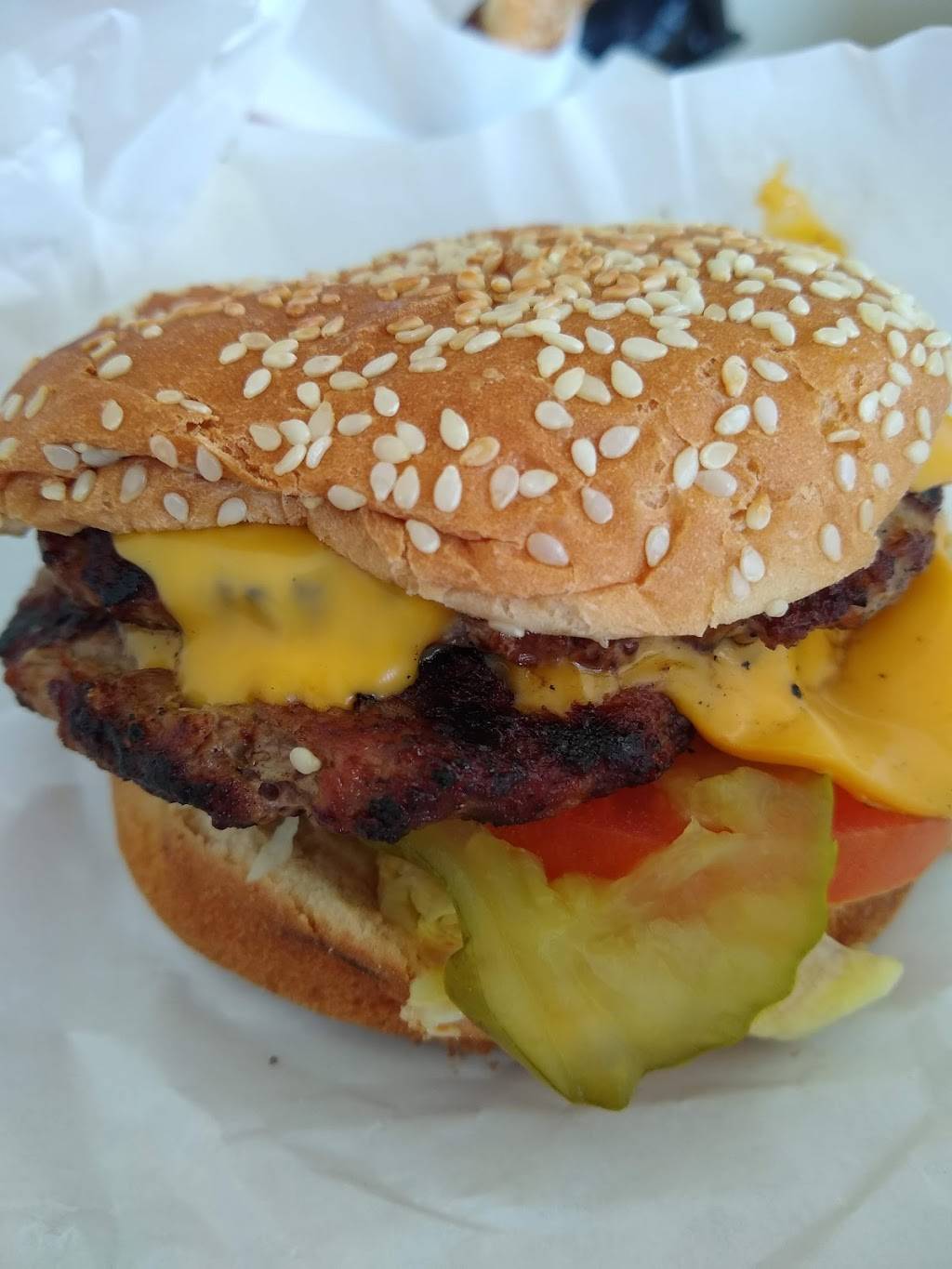 Pitburger | restaurant | 16602 Normandie Ave, Gardena, CA 90247, USA | 3103276636 OR +1 310-327-6636