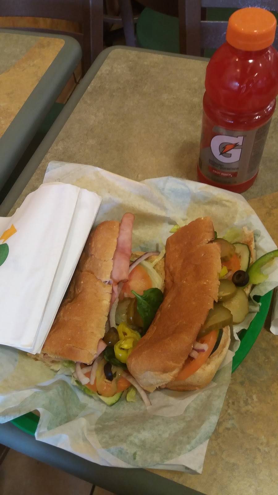 Subway Restaurants | restaurant | 18410 U.S. 281 Access Rd #107, San Antonio, TX 78259, USA | 2108421659 OR +1 210-842-1659