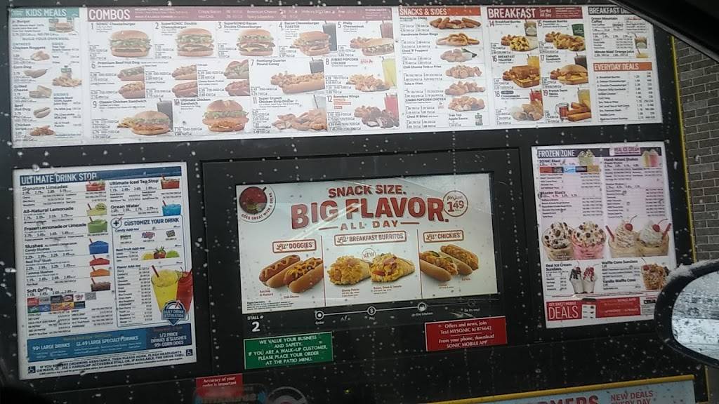 Sonic Drive-In | restaurant | 1299 Torrence Ave, Calumet City, IL 60409, USA | 7088622894 OR +1 708-862-2894