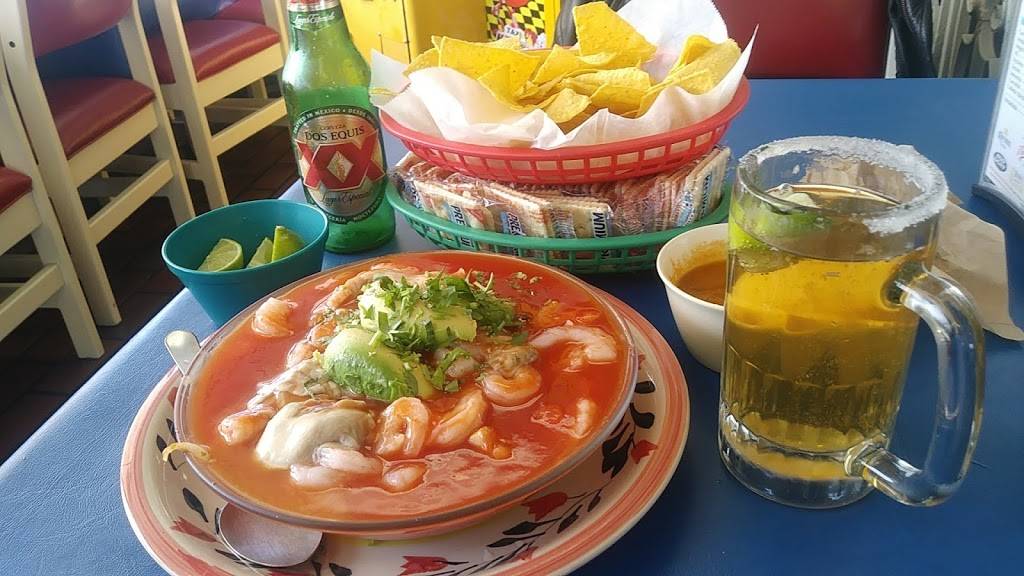 Mariscos La Reyna | restaurant | 3349 W Illinois Ave, Dallas, TX 75211, USA | 2143398630 OR +1 214-339-8630