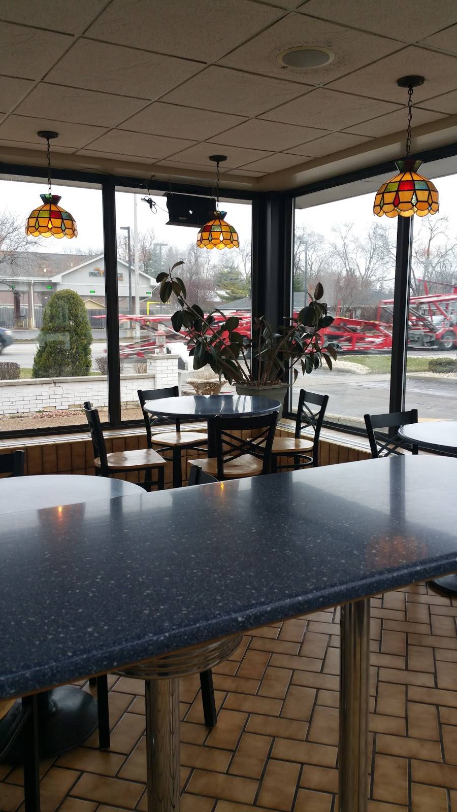 Submarine Port | meal takeaway | 617 E 162nd St, South Holland, IL 60473, USA | 7083393669 OR +1 708-339-3669