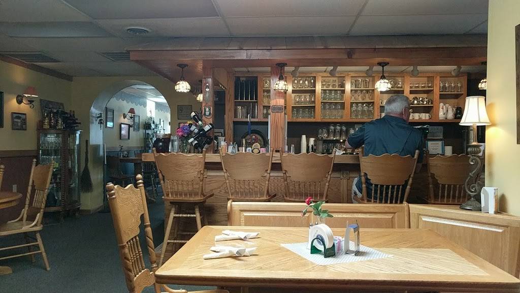 Berliner Kindl German Restaurant | restaurant | 121 Broadway Ave, Black Mountain, NC 28711, USA | 8286695255 OR +1 828-669-5255