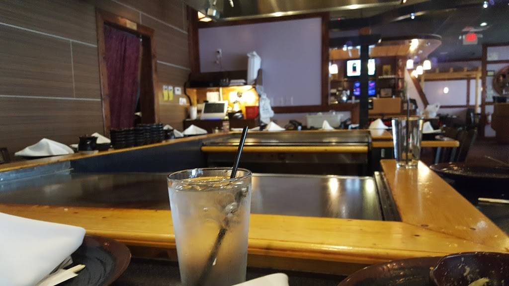 Ichiban Japanese Steakhouse & Sushi Bar | restaurant | 4641 Washtenaw Ave, Ann Arbor, MI 48108, USA | 7349750989 OR +1 734-975-0989