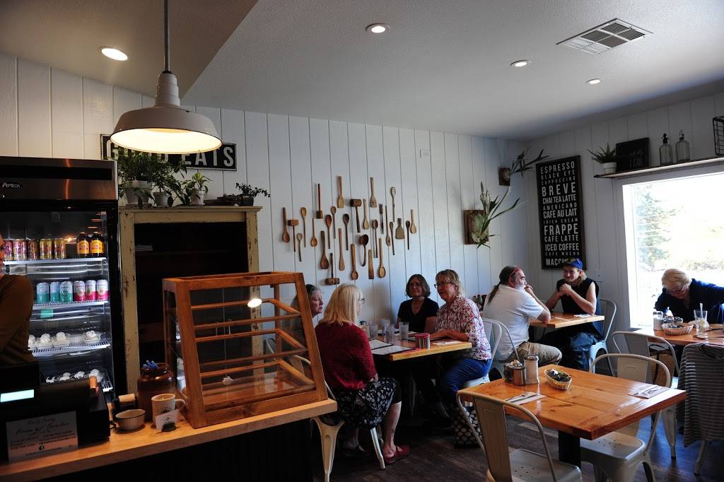 Old Barn Kitchen | restaurant | 5542 Clark Rd, Paradise, CA 95969, USA | 5307622224 OR +1 530-762-2224