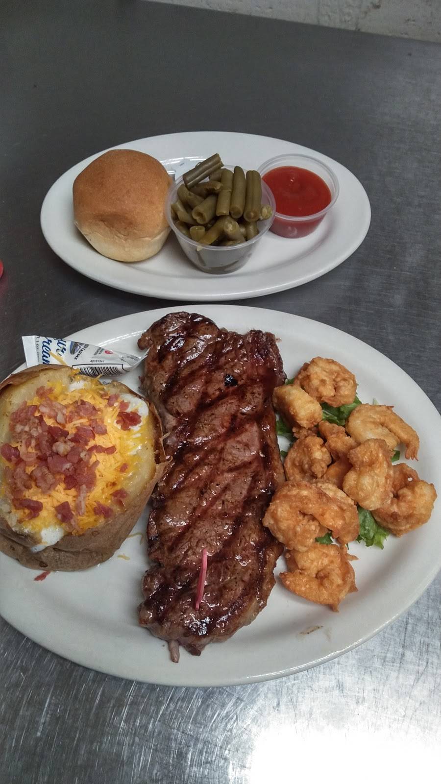Double TT Steakhouse and Bar | restaurant | 108 E Main St, Drexel, MO 64742, USA | 8166192000 OR +1 816-619-2000