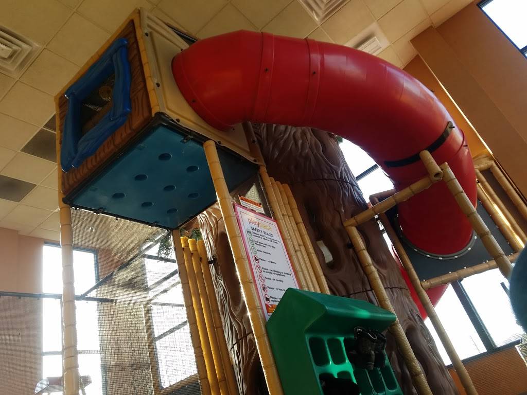 McDonalds | cafe | 301 Willow Valley Square, Lancaster, PA 17602, USA | 7174645119 OR +1 717-464-5119