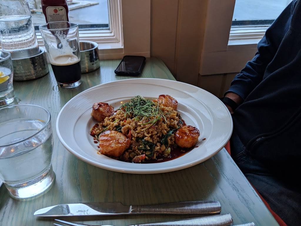 Ripple on the Water | restaurant | 74 Main St, Essex, MA 01929, USA | 9787686320 OR +1 978-768-6320