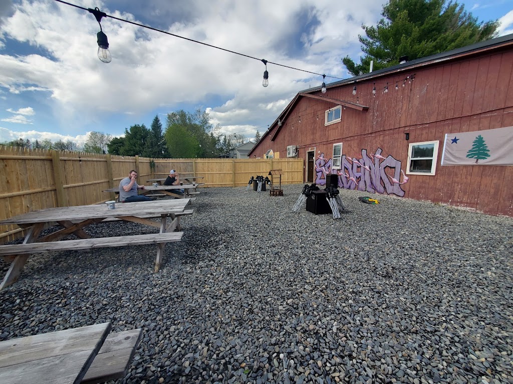 East Outlet Brewing | restaurant | 375 Ripley Rd, Cambridge, ME 04923, USA | 2072773235 OR +1 207-277-3235