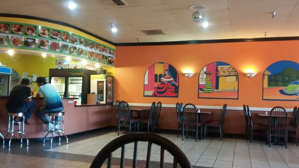 El Salvador Pupuseria Titas | meal takeaway | 26026 Pacific Hwy S, Kent, WA 98032, USA | 2539460664 OR +1 253-946-0664