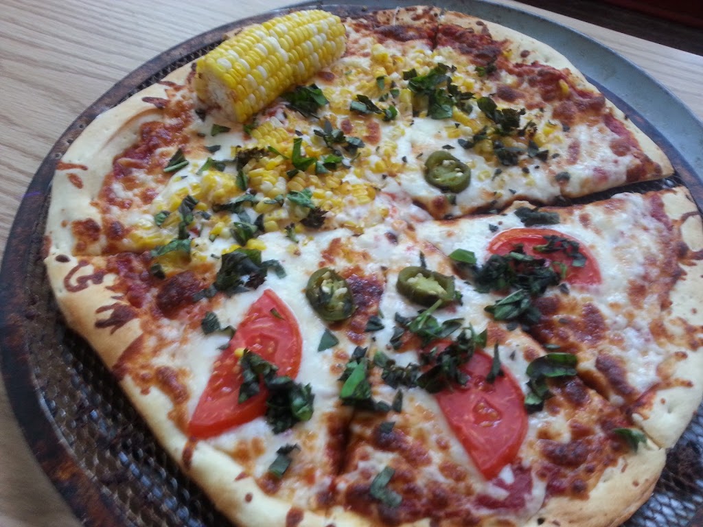 Farm Ale Brewing Co. | restaurant | 12137 FM381, Eola, TX 76937, USA | 8444693314 OR +1 844-469-3314