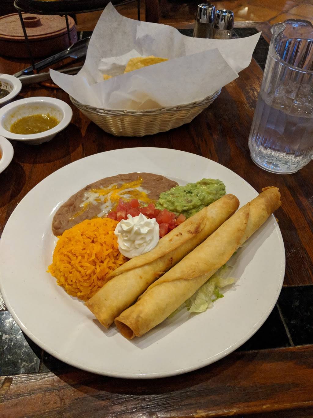 Tamayo Restaurant and Art Gallery | restaurant | 5300 E Olympic Blvd, Los Angeles, CA 90022, USA | 3232604700 OR +1 323-260-4700