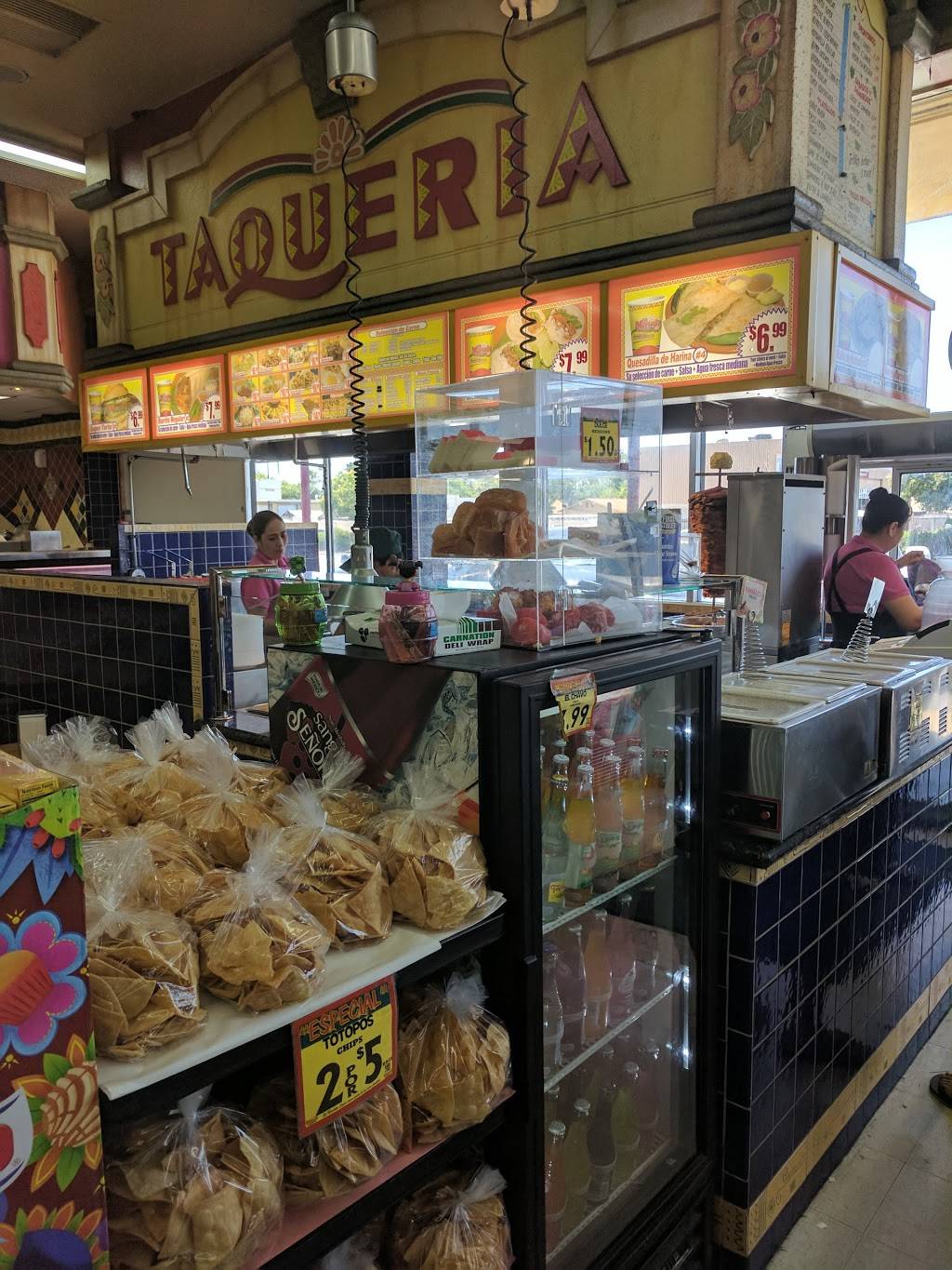El Mercado Super | restaurant | 4707 E Belmont Ave, Fresno, CA 93702, USA | 5594520135 OR +1 559-452-0135