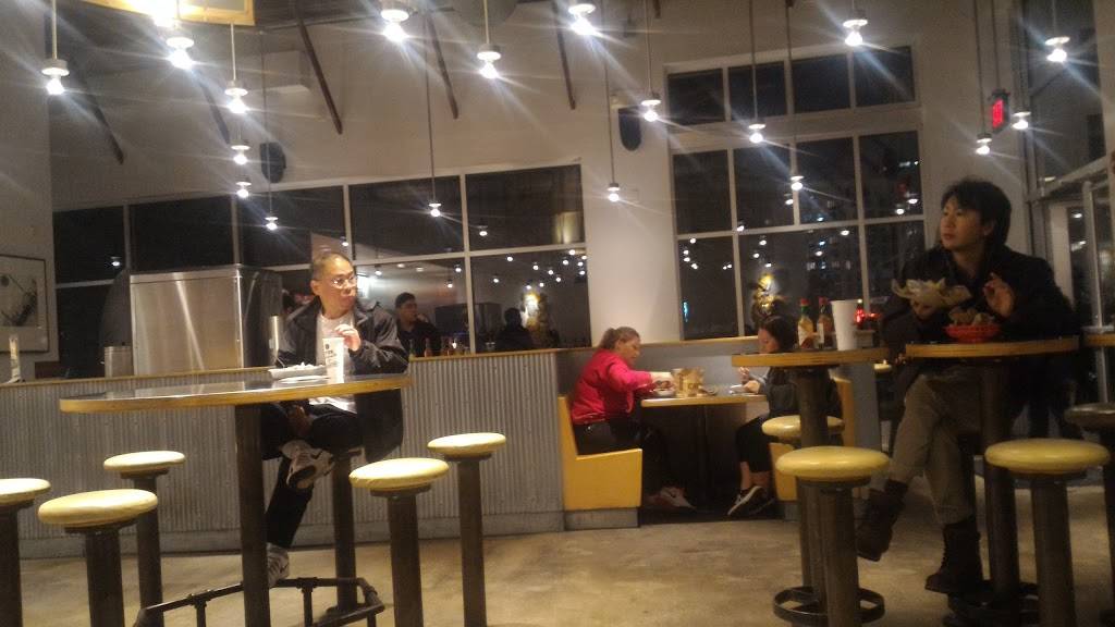 Chipotle Mexican Grill | restaurant | 4030 City Ave, Philadelphia, PA 19131, USA | 2158780452 OR +1 215-878-0452