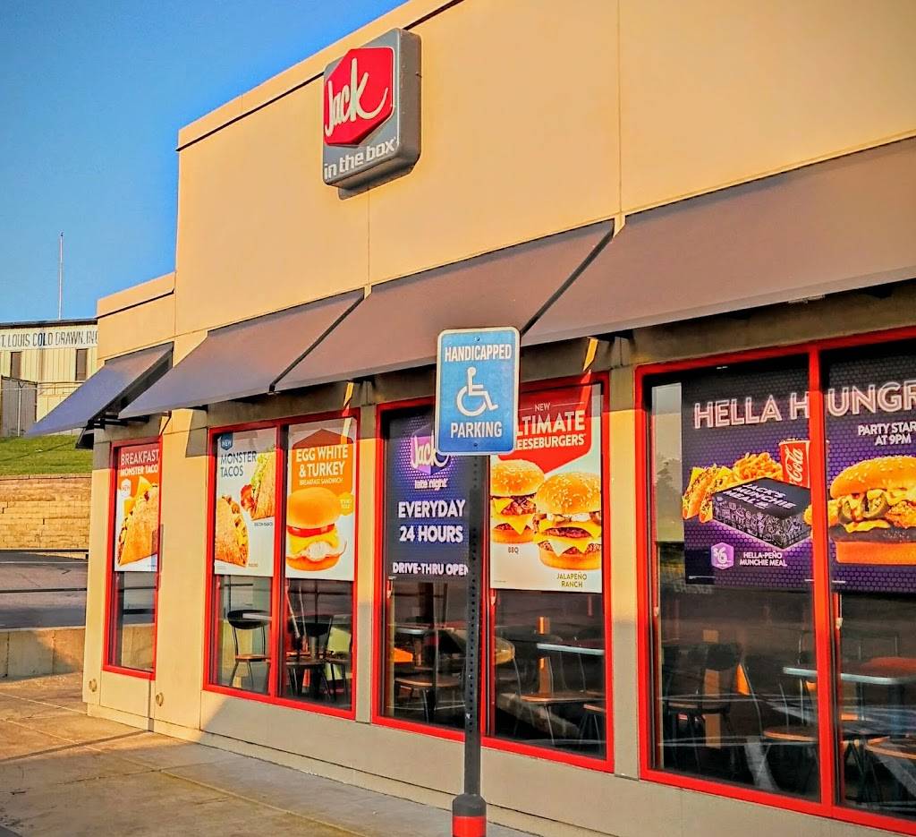Jack in the Box | restaurant | 10866 Lilac Ave, St. Louis, MO 63137, USA | 3148675416 OR +1 314-867-5416