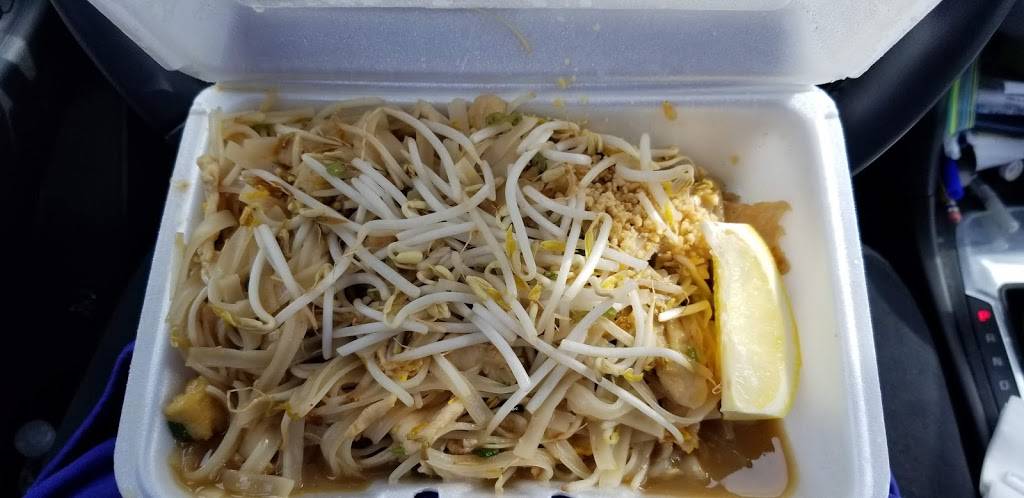 Bangkok Thai Express | restaurant | 6678 Dixie Hwy # 104, Village of Clarkston, MI 48346, USA | 2486258762 OR +1 248-625-8762