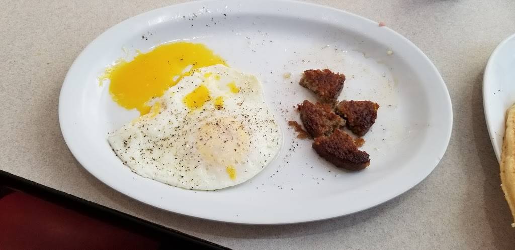 Zacks Cafe | restaurant | 1220 N Main St, Miami, OK 74354, USA | 9189617042 OR +1 918-961-7042