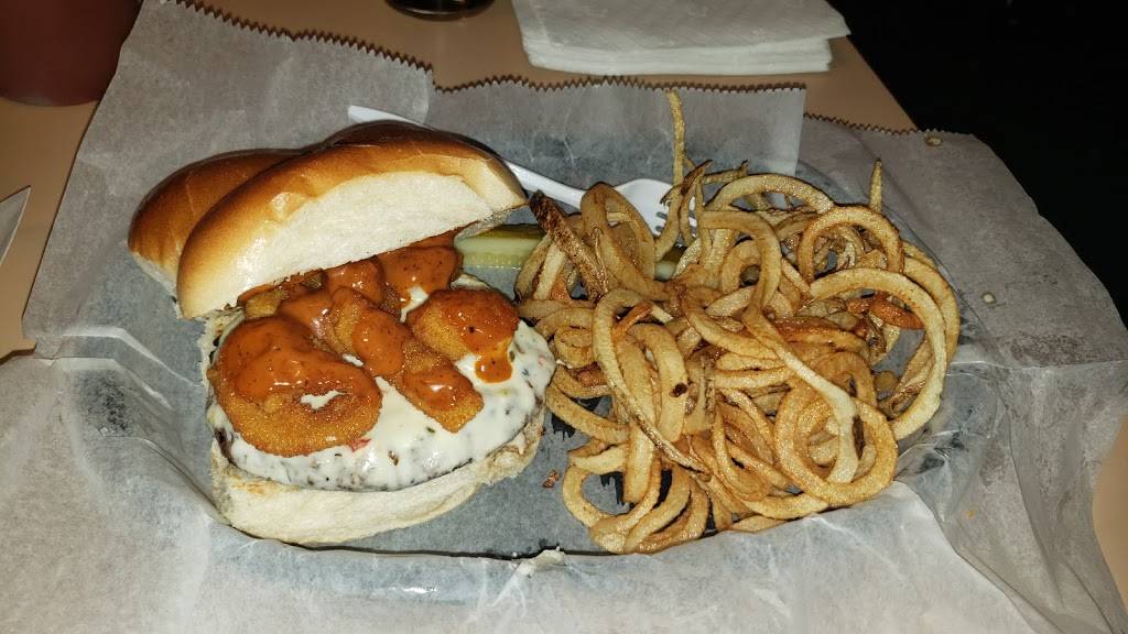 Barbers Grill & Tap Room | restaurant | 22 Main St S, Brockport, NY 14420, USA | 5856372989 OR +1 585-637-2989