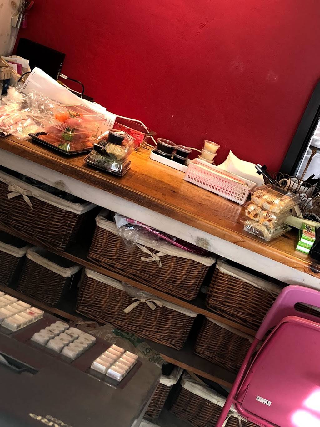 Pisces | restaurant | 3216 Highland Ave, Manhattan Beach, CA 90266, USA | 3105453980 OR +1 310-545-3980