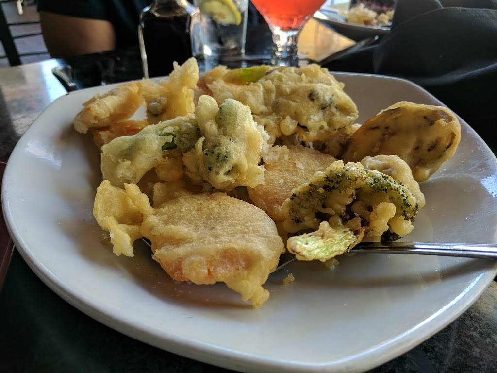 Dai Bai Dang | restaurant | 165 Paseo Del, C St, Fresno, CA 93720, USA | 5594488894 OR +1 559-448-8894