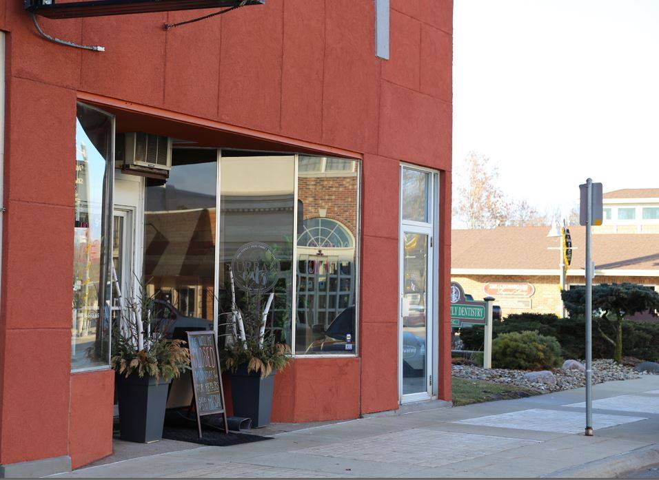 Urban Eats | restaurant | 919 6th Ave, DeWitt, IA 52742, USA | 5636596363 OR +1 563-659-6363