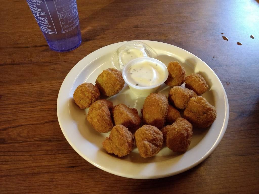 Giovannas Italian Eatery | restaurant | 2679 S Seminole Trail, Madison, VA 22727, USA | 5409485454 OR +1 540-948-5454