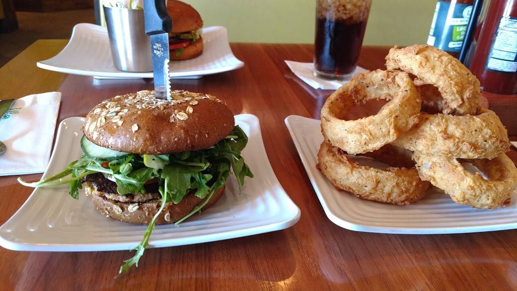 Liberty Burger | restaurant | 5181 Keller Springs Rd, Dallas, TX 75248, USA | 2149547223 OR +1 214-954-7223