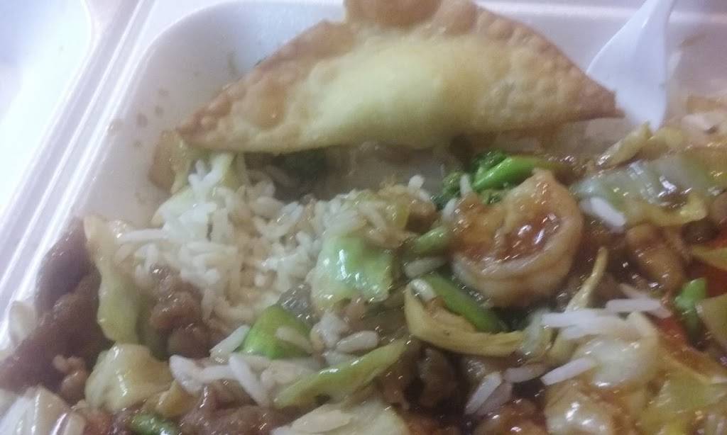 Pizza Chalet | restaurant | 202 W 4th St, Perris, CA 92570, USA | 9519405000 OR +1 951-940-5000