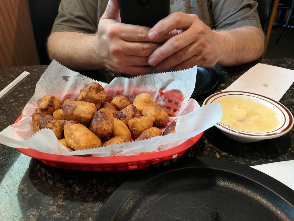 Oties | restaurant | 229 S State Rd, Otisville, MI 48463, USA | 8106314515 OR +1 810-631-4515