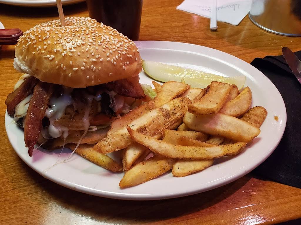 Texas Roadhouse | restaurant | 3015 SW 32nd Ave, Ocala, FL 34474, USA | 3526191677 OR +1 352-619-1677