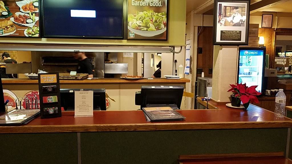 Round Table Pizza | meal delivery | 1161 E Washington Ave, Escondido, CA 92025, USA | 7604890191 OR +1 760-489-0191