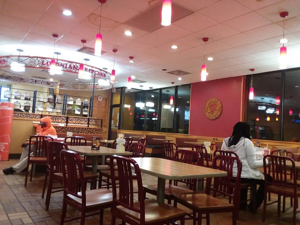 Popeyes Louisiana Kitchen | restaurant | 450 Walton Way, Augusta, GA 30901, USA | 7067225392 OR +1 706-722-5392