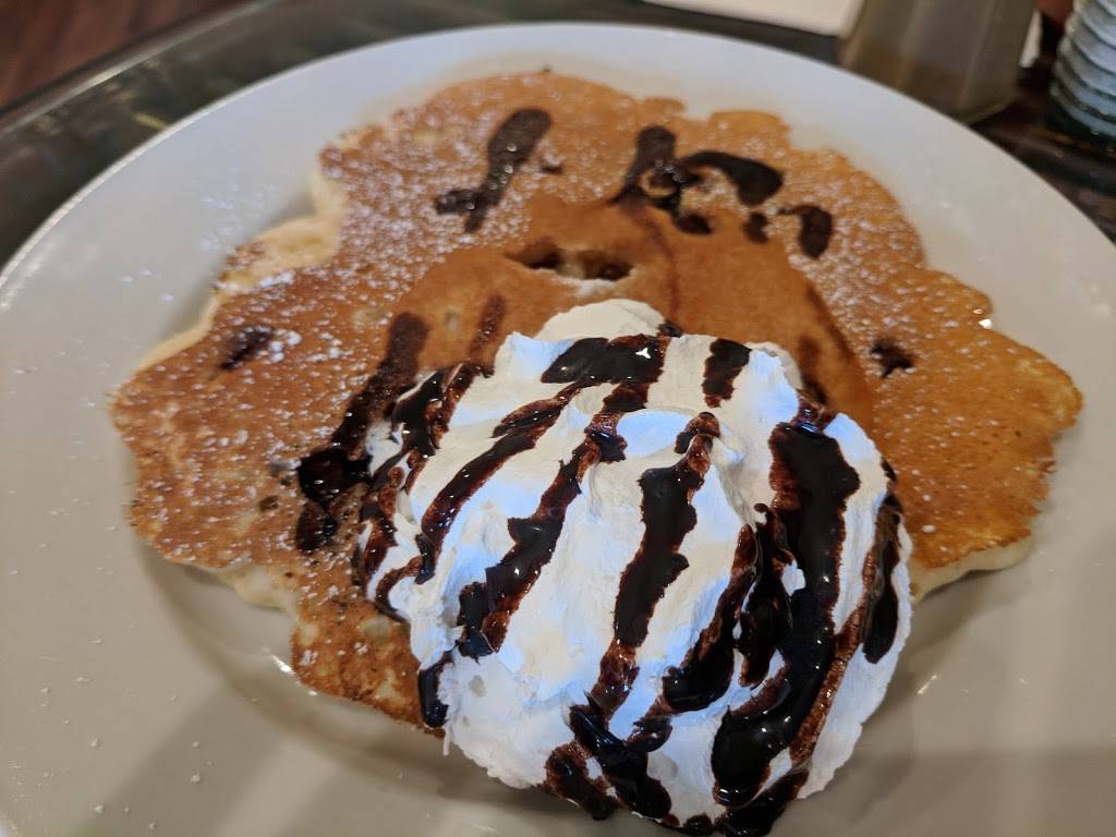 Orange Blossom Cafe & Bakery | bakery | 308 Broad St, Riverton, NJ 08077, USA | 8563038700 OR +1 856-303-8700