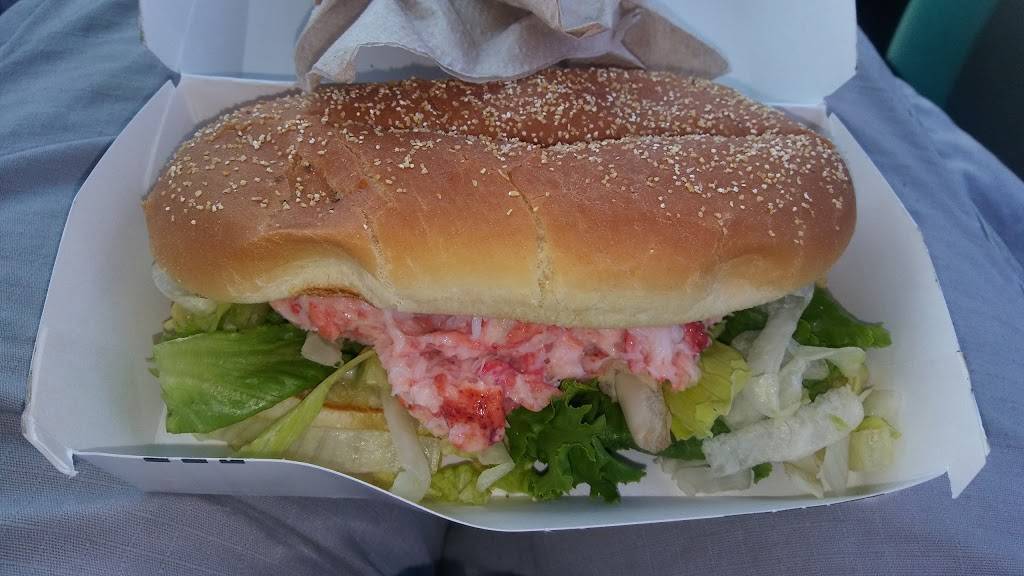 McDonalds | cafe | 114 Broadway, Malden, MA 02148, USA | 7813224443 OR +1 781-322-4443