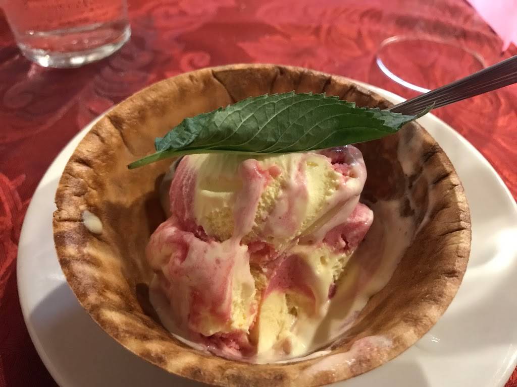 Giacomos Italian Restaurant | restaurant | 107 Mont Alto Rd, Fayetteville, PA 17222, USA | 7173520199 OR +1 717-352-0199