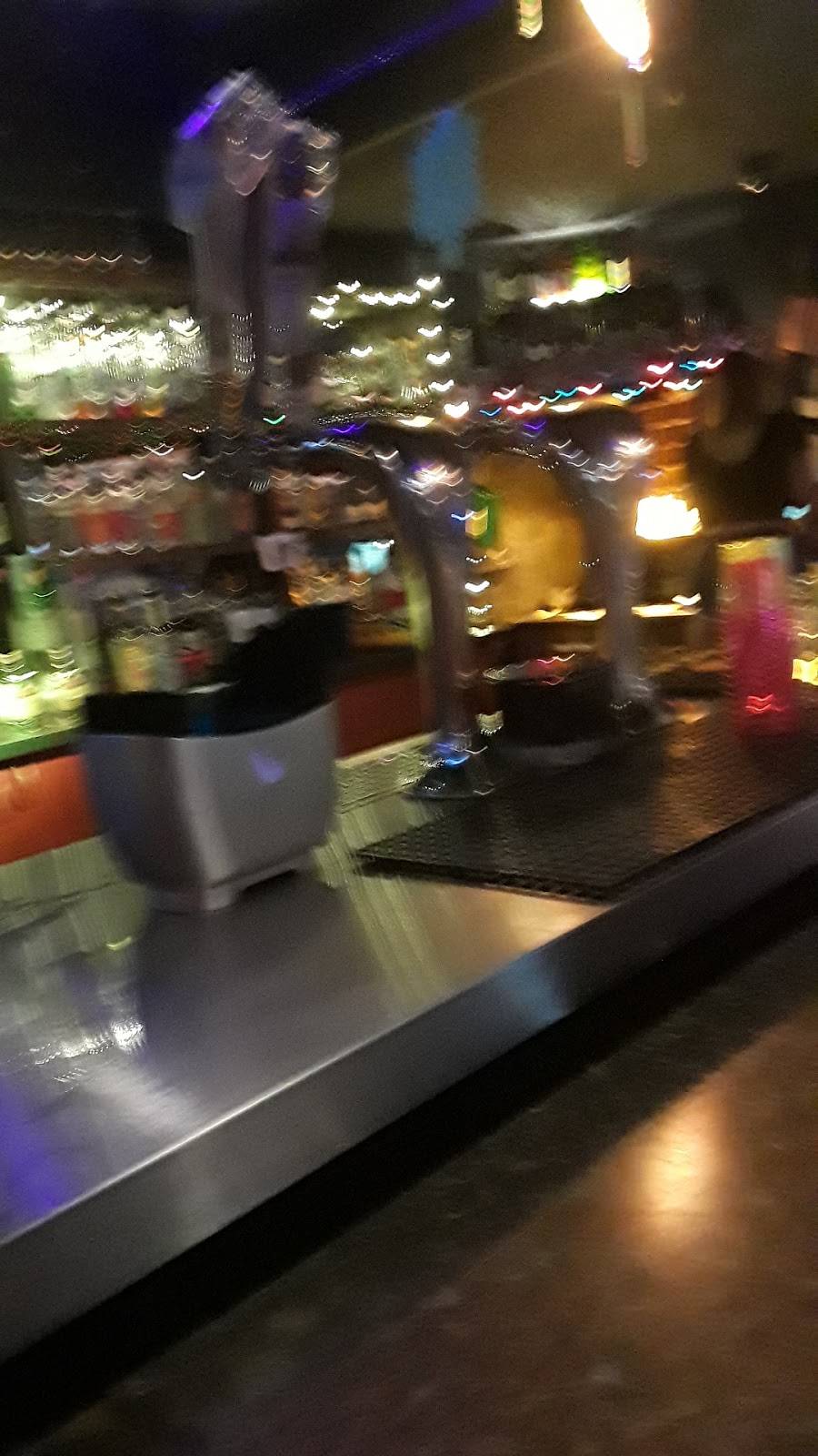 Bottoms up Bar and Grill | restaurant | 8595 Katella Ave, Stanton, CA 90680, USA | 7148288595 OR +1 714-828-8595