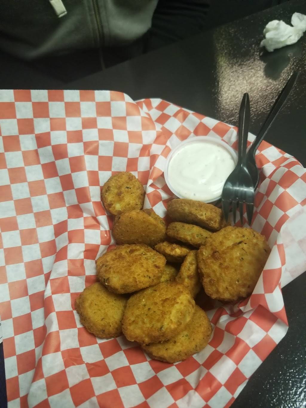 Pappys Catfish | restaurant | 325 W Main St, Grand Prairie, TX 75050, USA | 9728546987 OR +1 972-854-6987