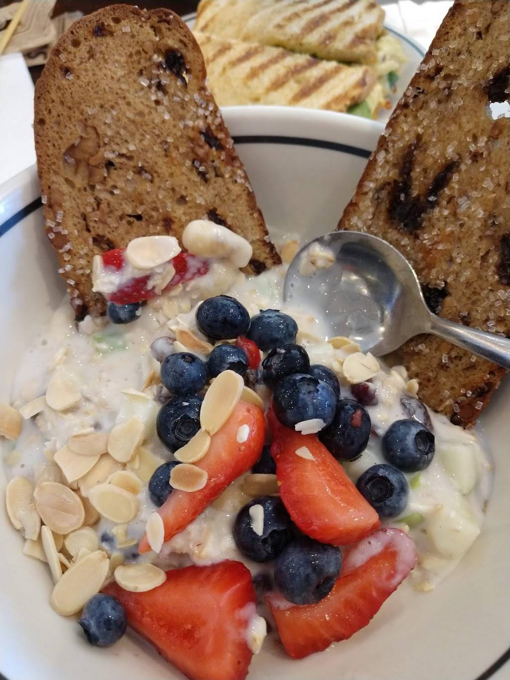 Corner Bakery Cafe | bakery | 5312 Clark Ave, Lakewood, CA 90712, USA | 5624610803 OR +1 562-461-0803