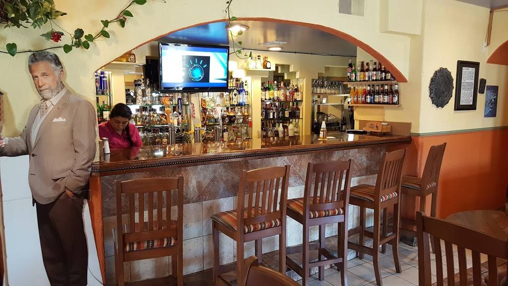 Azteca | restaurant | 605 Briggs St, Erie, CO 80516, USA | 3036580622 OR +1 303-658-0622