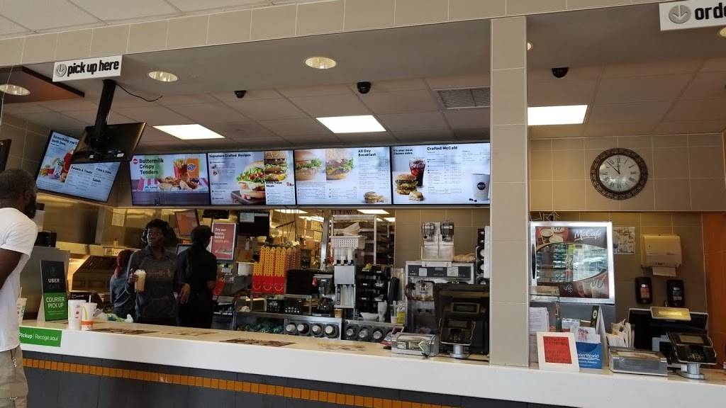 McDonalds | cafe | 4010 Peachtree Rd NE, Atlanta, GA 30319, USA | 4043640006 OR +1 404-364-0006