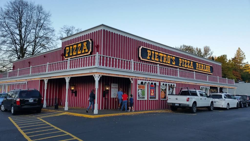 Pietros Pizza Milwaukie | restaurant | 10300 SE Main St, Milwaukie, OR 97222, USA | 5036597770 OR +1 503-659-7770