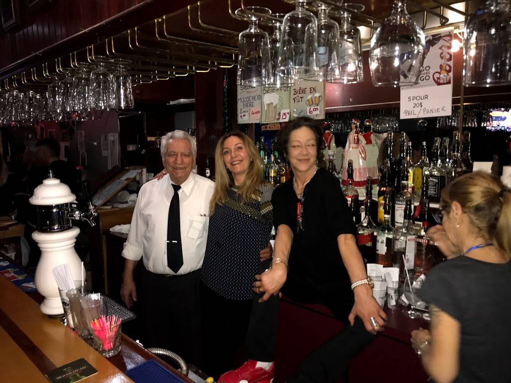 Restaurant Topaze | restaurant | 317 Boul Saint-Jean, Pointe-Claire, QC H9R 3J1, Canada | 5146970510 OR +1 514-697-0510