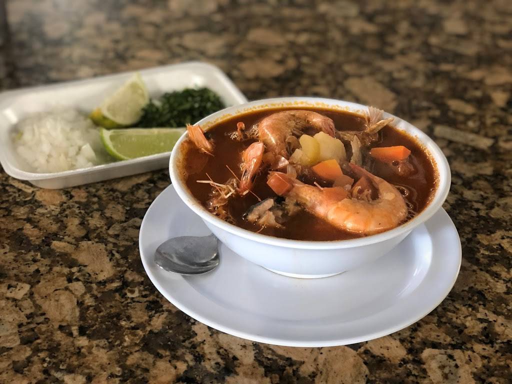 Rito’s Mexican Food | restaurant | 2506 S Santa Fe Ave B6, B7, Vista, CA 92084, USA | 7606596670 OR +1 760-659-6670