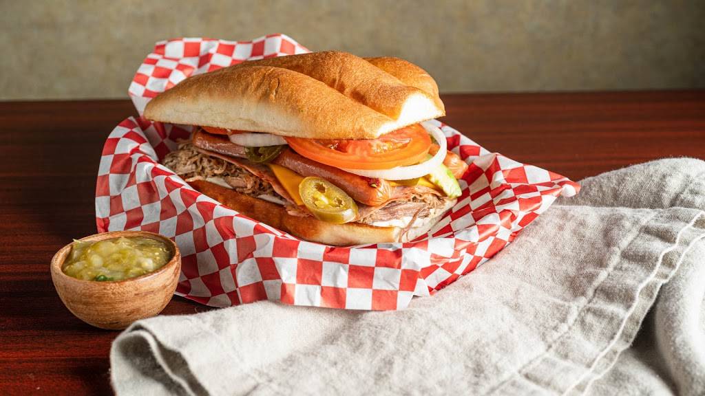 Hippos Mexican Burgers and More | restaurant | 3700 W 144th Ave, Broomfield, CO 80023, USA | 7204288427 OR +1 720-428-8427