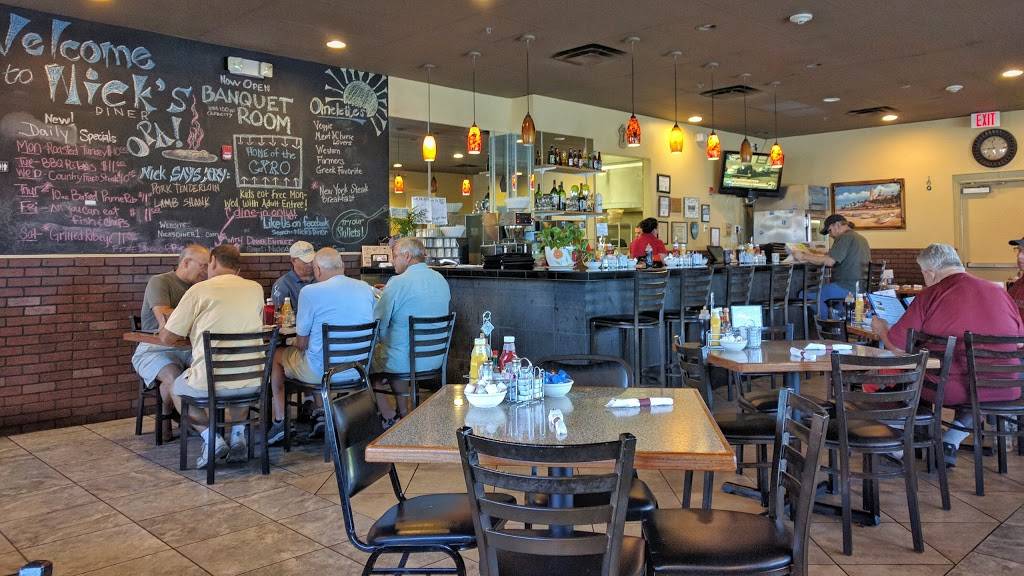 Richis Diner | restaurant | 15609 W Bell Rd Suite 100, Surprise, AZ 85374, USA | 6235561733 OR +1 623-556-1733